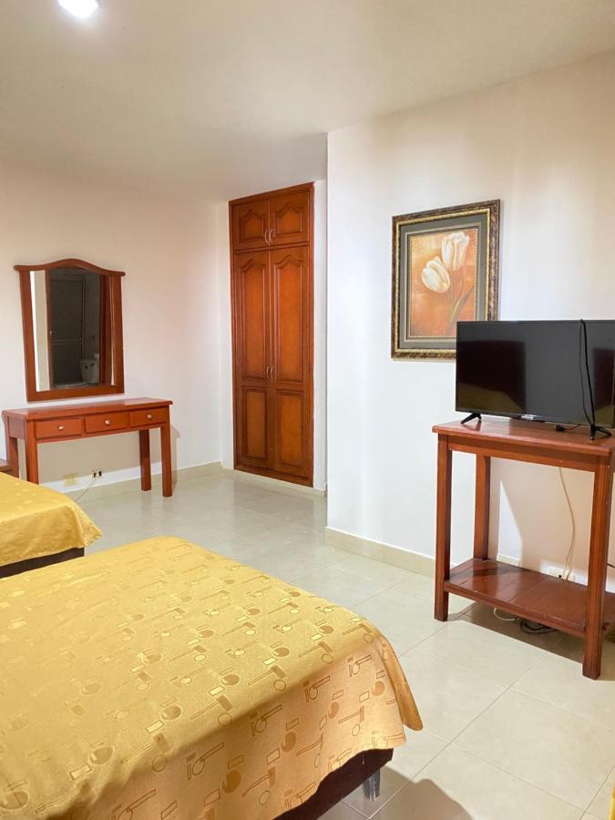 Hotel Cinera San Luis  Εξωτερικό φωτογραφία